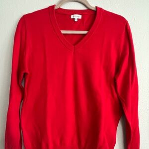 Qualfort red v neck sweater size L